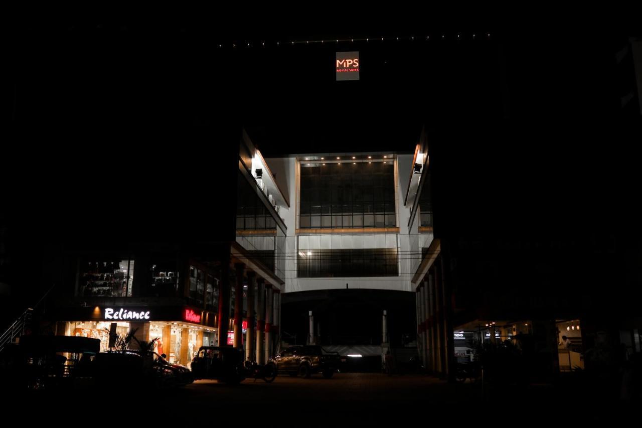 Mpsroyalsuites Perintalmanna Ngoại thất bức ảnh